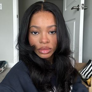 Meet your Posher, Kiara